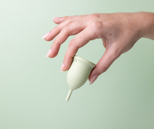 Do menstrual cups hurt?